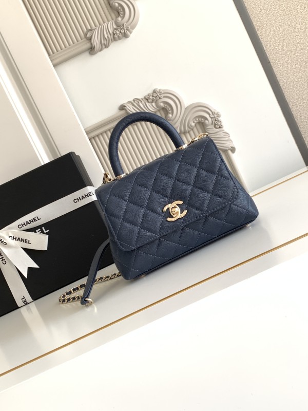Chanel mini coco handle 深藍