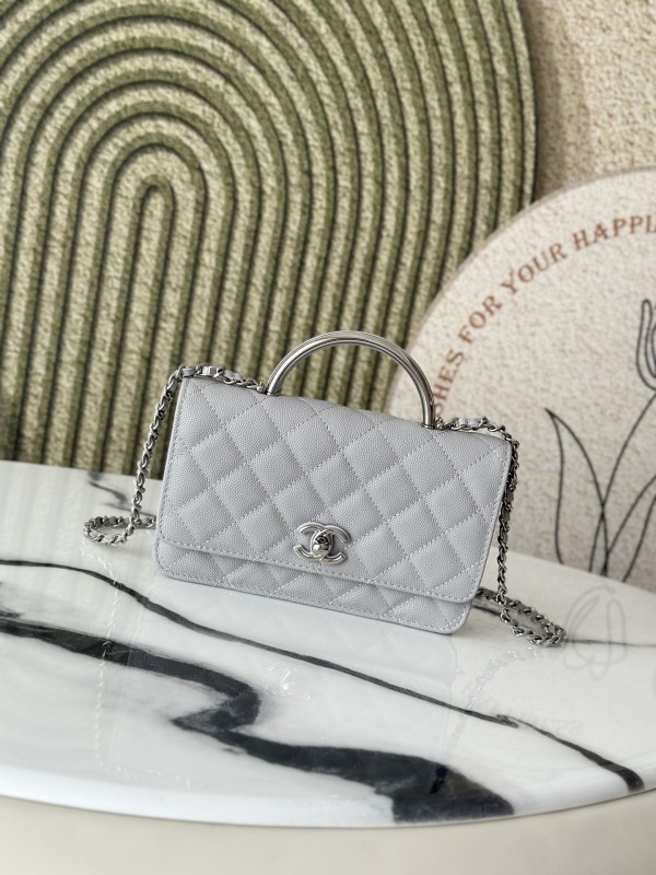 CHANEL 香奈兒 Mini Top Handle Flap 小型菱格紋鏈條包（灰銀款）
